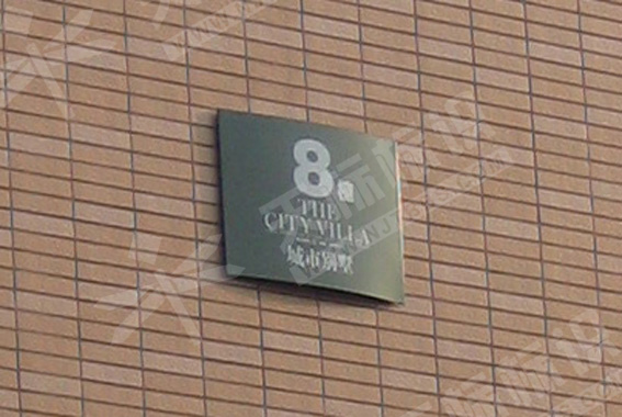С^(q)ΘǗ571